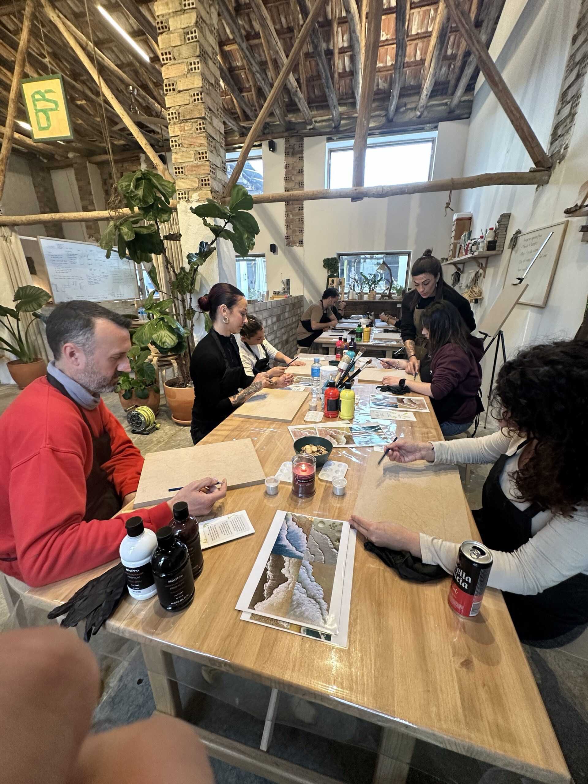 Taller del mes: Crear una playa con relieve, color y textura - Imagen 4